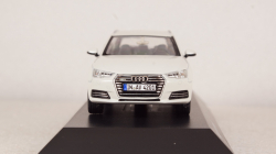 Audi A4 Avant 2015 white, 5011504213,  Spark 1:43