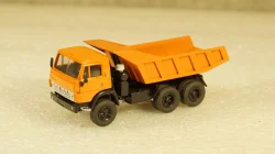 Volvo 960 1996, dark green, T9-1800300, Triple9 1:18