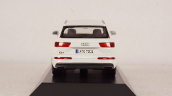 Audi Q7 S Line 2015, white, 5011407623, Spark 1:43