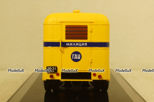 Газ-51 "АМ-3" 1975г. - кабина ГАЗ-51А в раскраске по новому ГОСТу,105117, DiP Models, 1:43