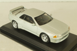Nissan Skyline GT-R (R33), silver, DelPrado 1:43