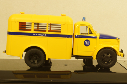 Газ-51 "АМ-3" 1975г. - кабина ГАЗ-51А в раскраске по новому ГОСТу,105117, DiP Models, 1:43
