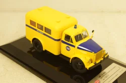 Man Autotransporter 1970 green/white, TTRX027, IXO 1:43