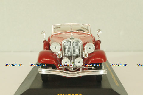 Chrysler Imperial Le Baron Phaeton 1933, red, MUS070, IXO Museum 1:43