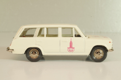 Ваз-2102 Жигули А11, кремовый, Олимпиада 80, Тантал/Радон 1:43