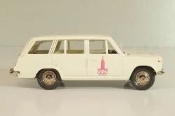 Ваз-2102 Жигули А11, кремовый, Олимпиада 80, Тантал/Радон 1:43