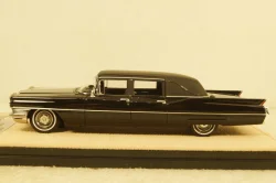 Cadillac Fleetwood  Formal Limousine Landau Top 1965, STM65103, Stamp Models 1:43