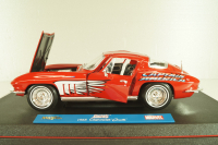 Chevrolet Corvette Stingray (C2) "Captain America" 1965, red, 36002, Maisto 1:18