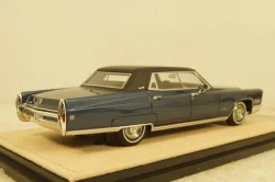 Cadillac Fleetwood Brougham 1968, STM68211, Stamp Models 1:43