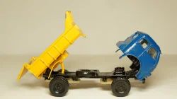 Volkswagen Beetle Coccinelle 1973 with surfing board, 430401-3, Norev 1:43
