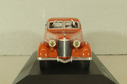 Berliet 11CV Dauphine 1939, orange, WB100, WhiteBox 1:43
