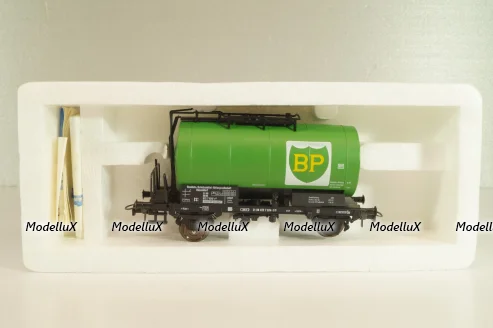 Вагон цистерна "BP" (number 072 7 874-1), 2-х осный DB, Epoche IV (1965 - 1990), зеленый, 4336D, Roco 1:87 (HO)