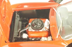 Chevrolet Corvette (C2) Sting Ray 1967, red, 32275, ERTL 1:18 Уценка!