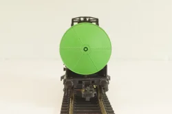 Вагон цистерна "BP" (number 072 7 874-1), 2-х осный DB, Epoche IV (1965 - 1990), зеленый, 4336D, Roco 1:87 (HO)