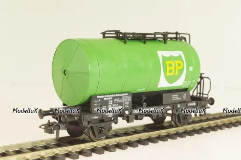 Вагон цистерна "BP" (number 072 7 874-1), 2-х осный DB, Epoche IV (1965 - 1990), зеленый, 4336D, Roco 1:87 (HO)