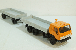 Камаз-53212 с п/прицепом ГБК-8350, 102088, ПАО Камаз 1:43