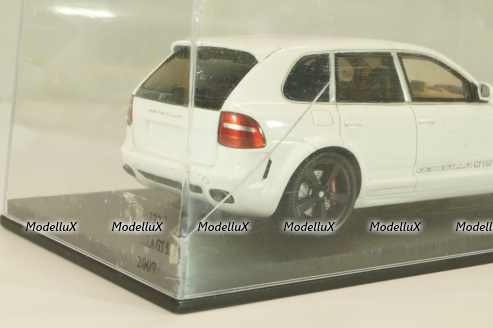 Gemballa GT 550 2007 (Porsche Cayenne) white, S0727, Spark 1:43 Уценка!