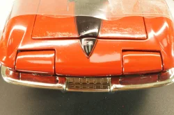 Chevrolet Corvette (C2) Sting Ray 1967, red, 32275, ERTL 1:18 Уценка!