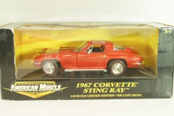 Chevrolet Corvette (C2) Sting Ray 1967, red, 32275, ERTL 1:18 Уценка!