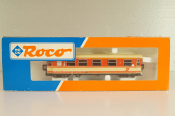 Вагон пассажирский, 1-2-й класс тип AB4ipho/s (# 2100) 2-х осный, ÖBB, Epoche IV (1965 - 1990), оранжевый/бежевый, 34000, Roco 1:87 H0