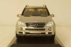 Mercedes ML63 AMG W164 2006, 400034570, silver Minichamps 1:43