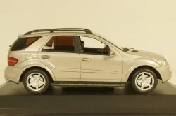 Mercedes ML63 AMG W164 2006, 400034570, silver Minichamps 1:43