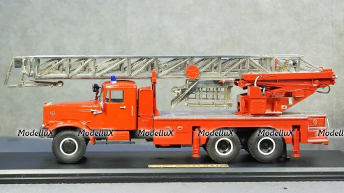Уаз-3303, белый, Русская миниатюра 1:43