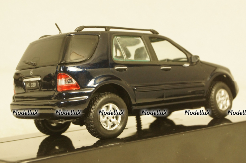 Mercedes ML320 W163 2002, blue IXO, IXO 1:43