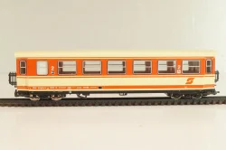 Вагон пассажирский, 2-й класс тип B4ipho/s (# 3154) 2-х осный, ÖBB, Epoche IV (1965 - 1990), оранжевый/бежевый, 34001, Roco 1:87 H0