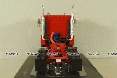 Ford CL 9000 1976, red, TR209.22, IXO 1:43