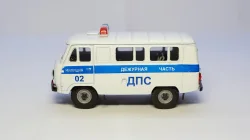 Alfa Romeo 2600, A4, желтая Ремейк 1:43