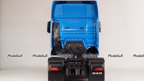 MAN TGX XXL 2018 metallic-blue, PCL30200, Premium Classixxs 1:18