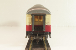 Вагон ресторан 'Trans-Europ Express' (number 61 80 88-80 107-0), 4-х осный DB, Epoche IV (1965 - 1990), бежевый/красный, 9169, Lima 1:87 (HO)