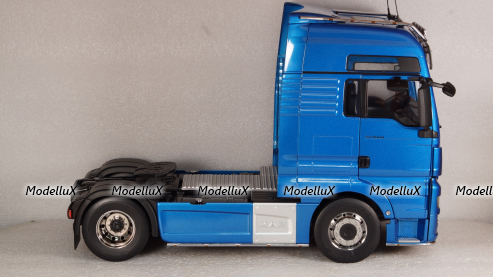 MAN TGX XXL 2018 metallic-blue, PCL30200, Premium Classixxs 1:18