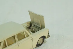 Москвич-426, А3 , капот 3 зажима, Тантал/Радон 1:43