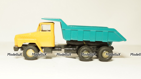 КрАЗ 258, 1:43