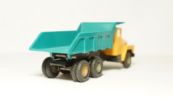 КрАЗ 258, 1:43