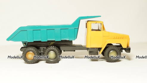КрАЗ 258, 1:43