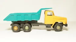 КрАЗ 258, 1:43
