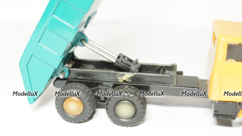 КрАЗ 258, 1:43