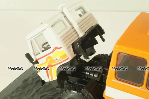 Нефаз-42111 Автобус на шасси Камаз 4326, TruckTyr 1:43