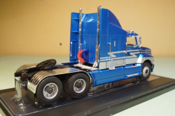 Ford Aeromax Tractor Truck 3-assi 1990, TR127.22, IXO 1:43
