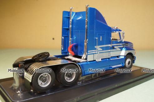 Ford Aeromax Tractor Truck 3-assi 1990, TR127.22, IXO 1:43