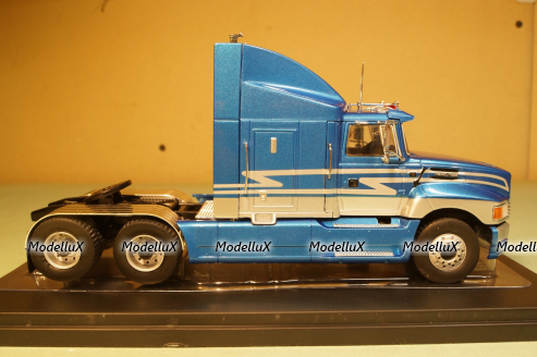 Ford Aeromax Tractor Truck 3-assi 1990, TR127.22, IXO 1:43