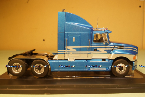Ford Aeromax Tractor Truck 3-assi 1990, TR127.22, IXO 1:43