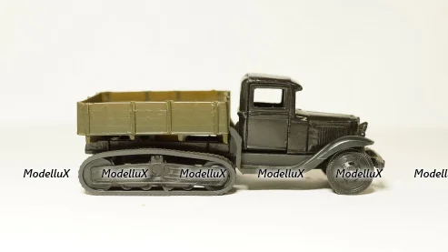 Ford Aeromax Tractor Truck 3-assi 1990, TR127.22, IXO 1:43