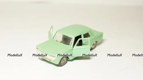 Mack B61 Tractor Truck 3-assi 1953, TR131.22, IXO 1:43