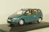 Volkswagen Touran 2003, light green, Minichamps 1:43
