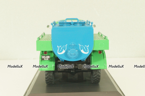 АЦЖР-157 цистерна "Живая рыба" на шасси Зил-157, зеленый/синий, TruckTyr 1:43 Уценка!