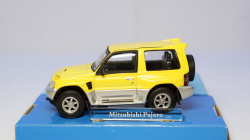 Mitsubishi Pajero, yellow, Cararama 1:43